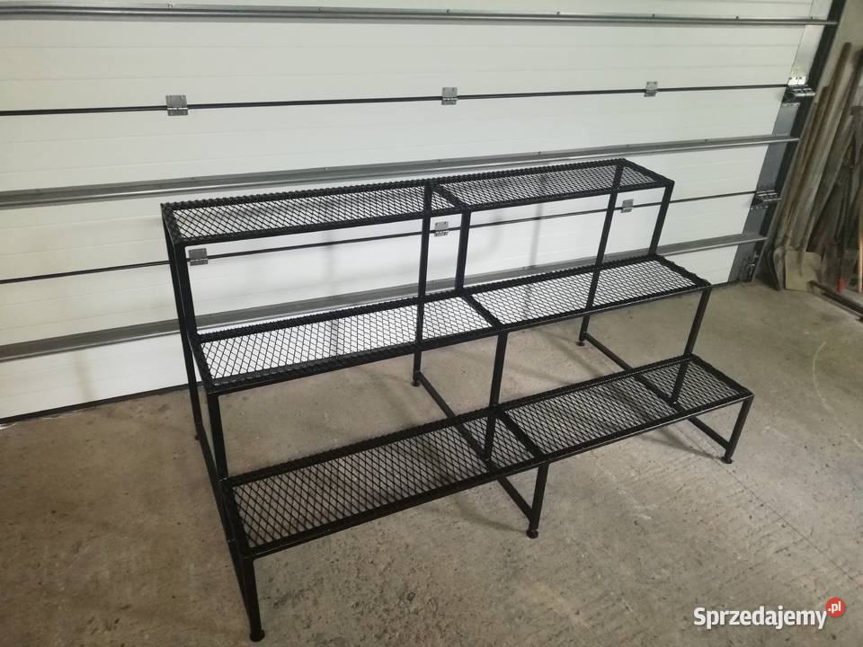 Schodki ekspozycyjne Kraków