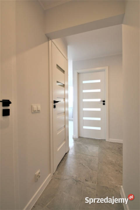 Przestronne 3 pok mieszkanie Bezpośrednio Wysoki Piętro 3 Gdynia