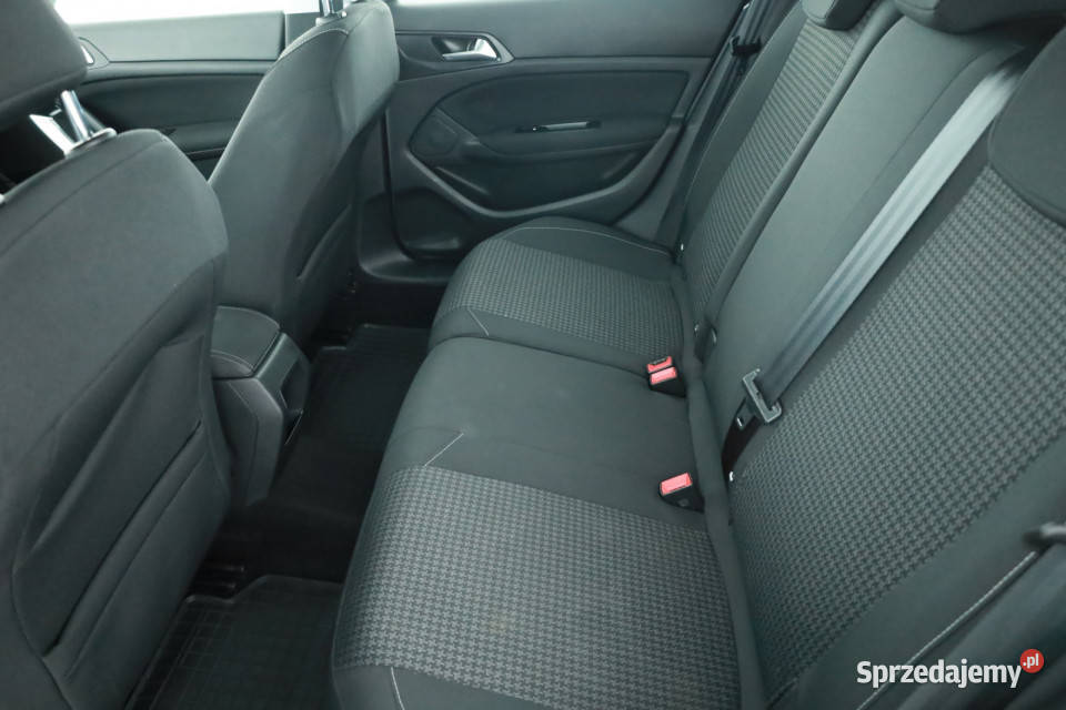 Peugeot 308 15 BlueHDi wielofunkcyjna kierownica Piaseczno