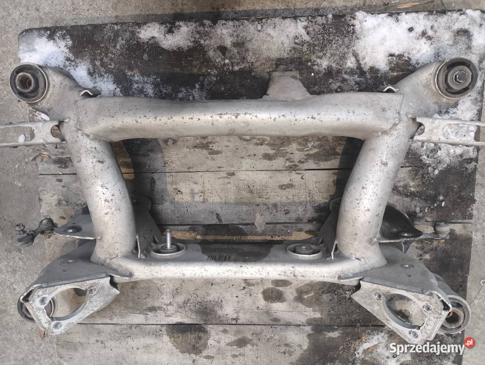 BMW E39 KOMBI BELKA WÓZEK SANKI ZAWIESZENIA TYŁ Belki zawieszenia Radom sprzedam