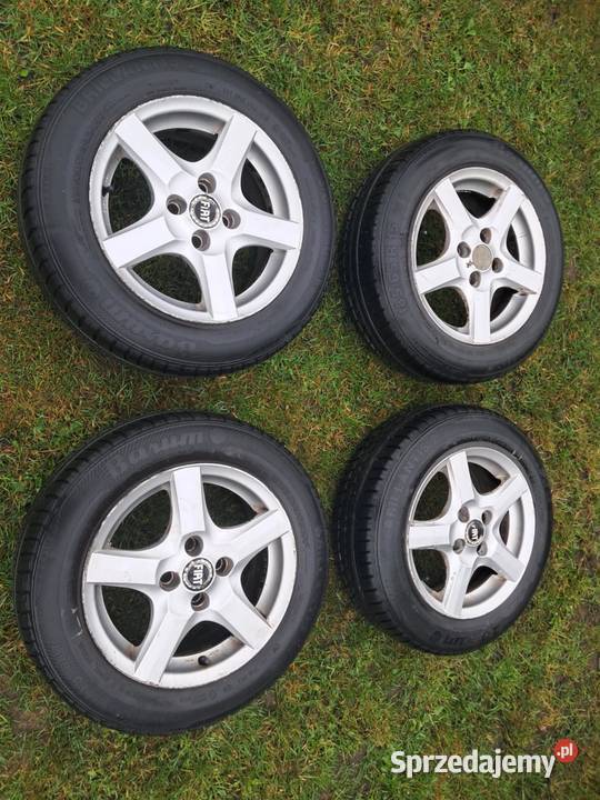 Części Fiat Grande Punto 2006 r Wągrowiec sprzedam