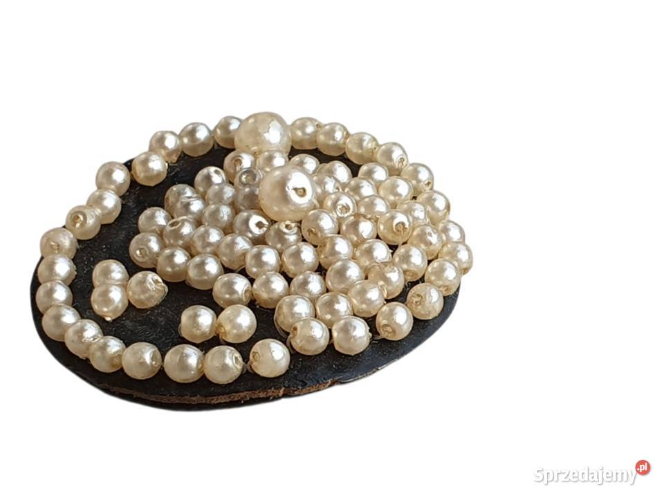 Stara zapinka przypinka oznaka brożka z perłami Cieszyn