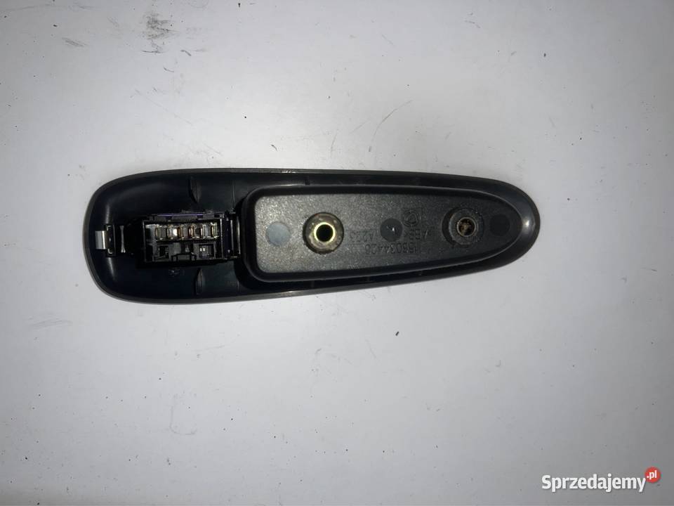 Przełącznik panel szyby przód prawy Alfa Romeo osobowe