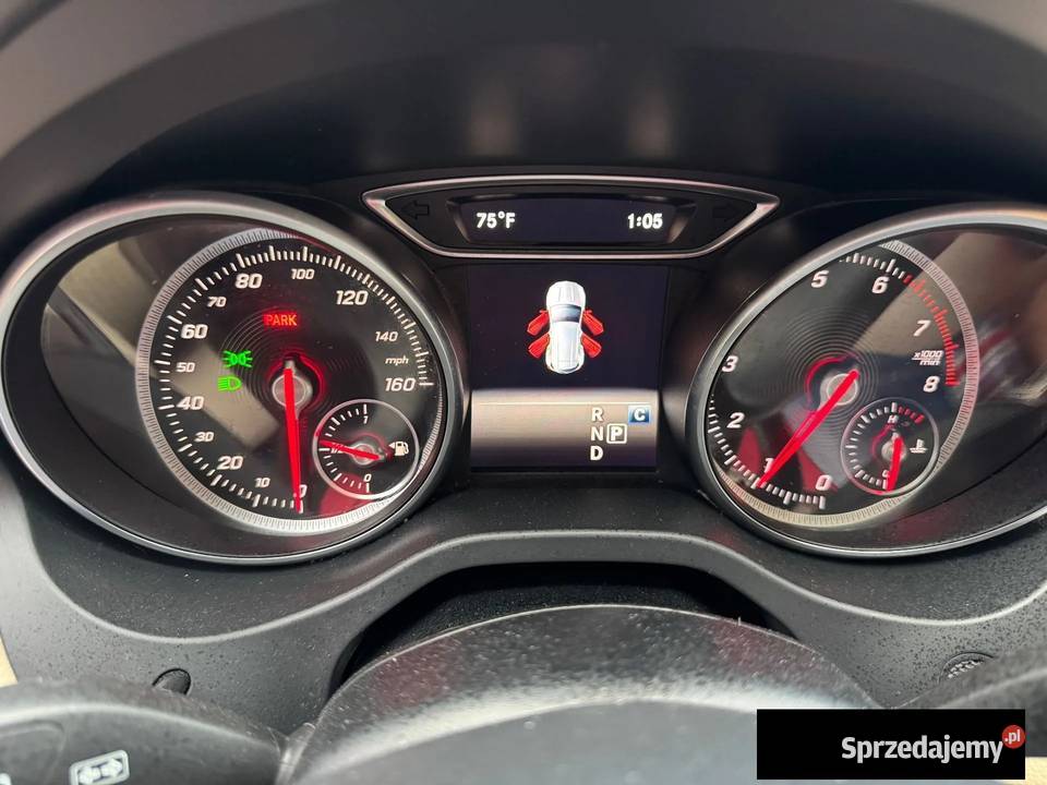 MercedesBenz GLA 20 Benzyna 250 4X4 211 2017r automatyczna