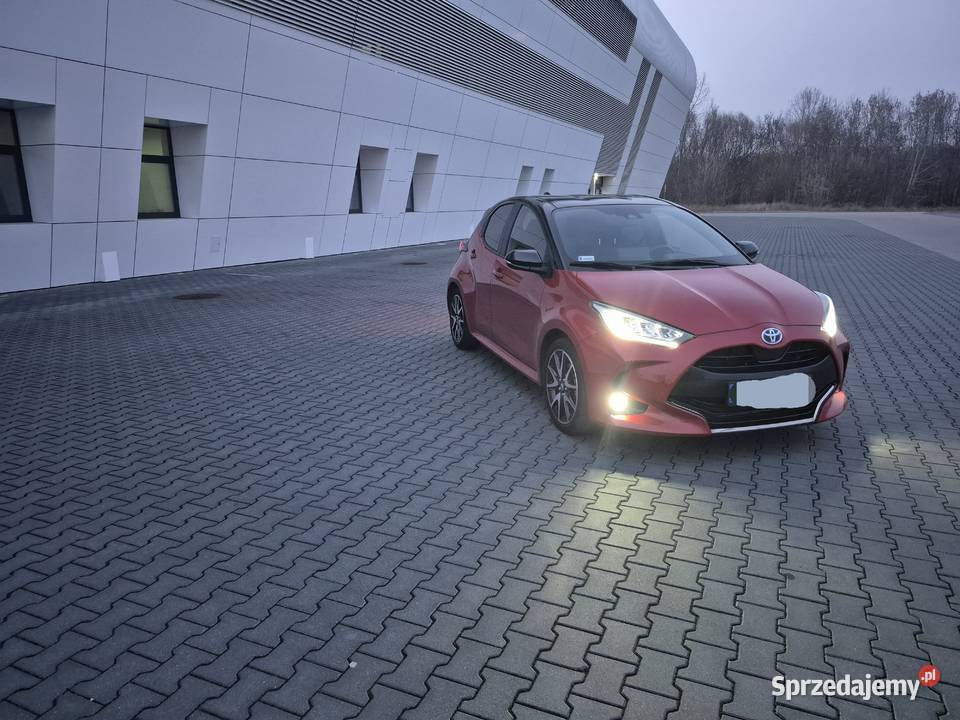 Toyota Yaris Hybrid Selection 2022 116 okazja nieuszkodzony Puławy