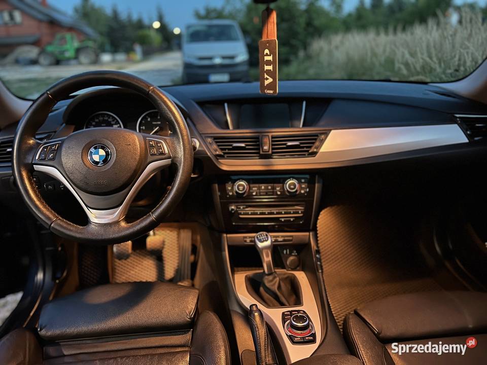 BMW X1 18d xDrive 2015 przyciemniane szyby Międzyrzec Podlaski