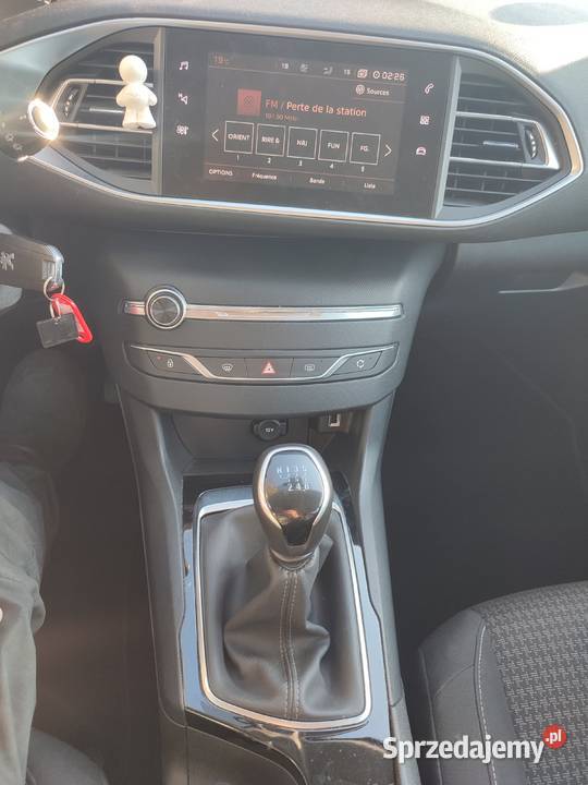 Peugeot 308 HDi navi kamera 60000 Kielce