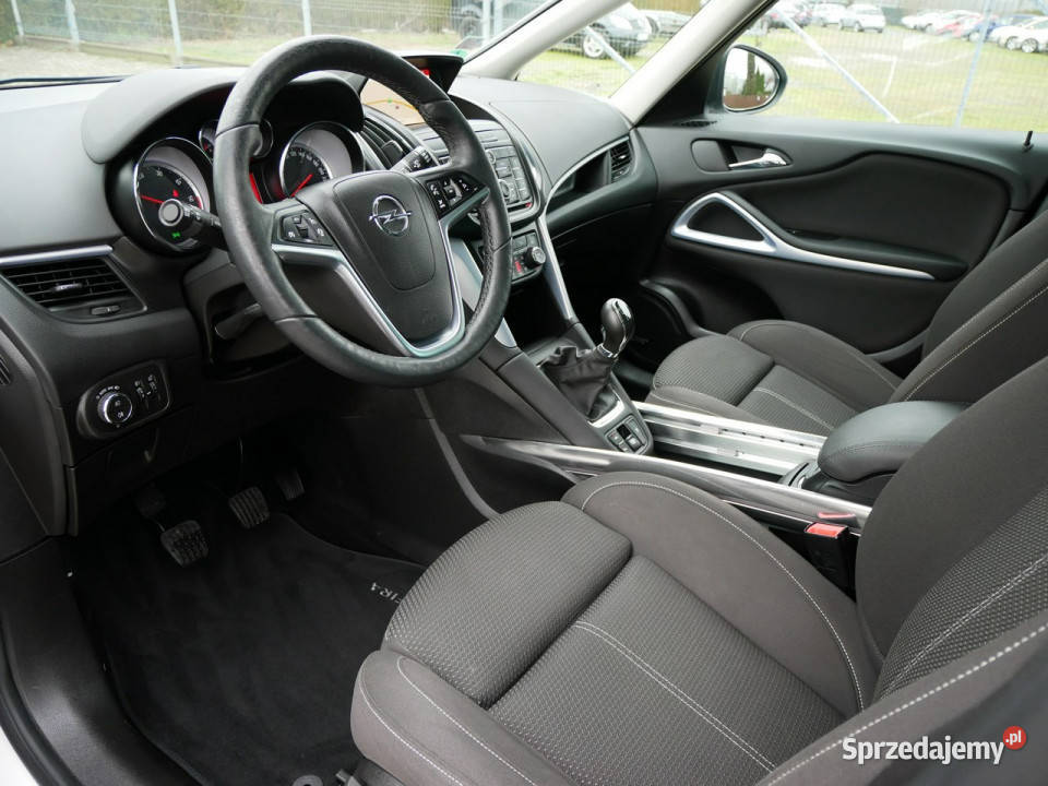 Opel Zafira 16 CDTI 120 Eu6 Nowy rozrząd Koła relingi dachowe