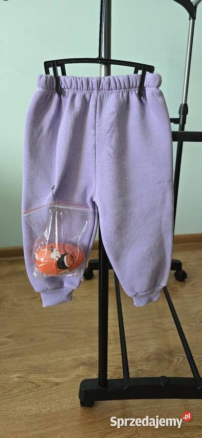 Dresiki dziecięce z Turcji rozmiary 7492 Dresy