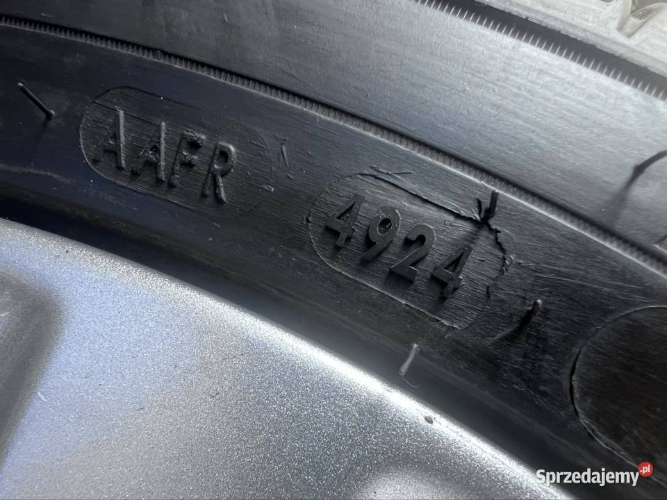 Felgi Ford opony 22540 R18 4 2024 podkarpackie Skołyszyn