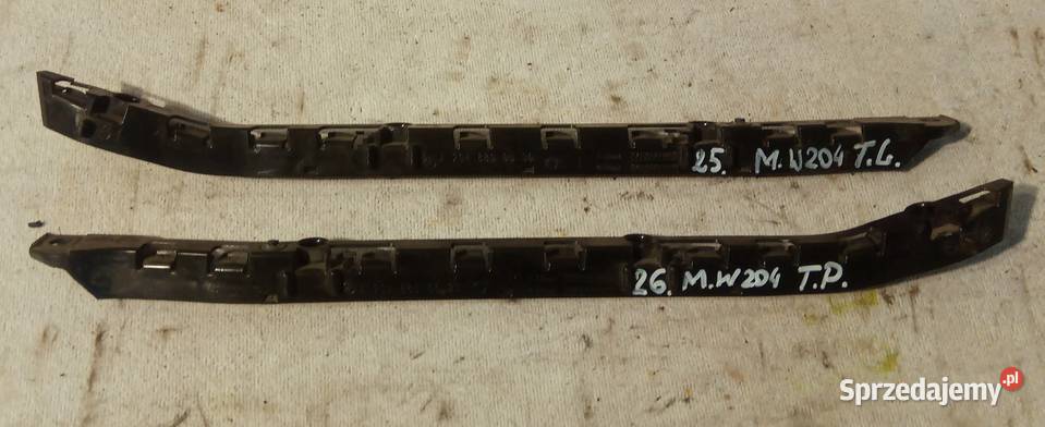 ŚLIZG ZDERZAKA PRAWY LEWY TYŁ MERCEDES W204 Mielęcin