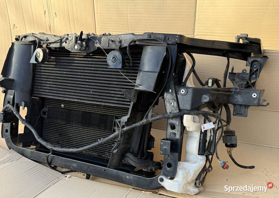 JEEP GRAND CHEROKEE WK2 CHŁODNICE PAS PRZEDNI Kłodzko sprzedam