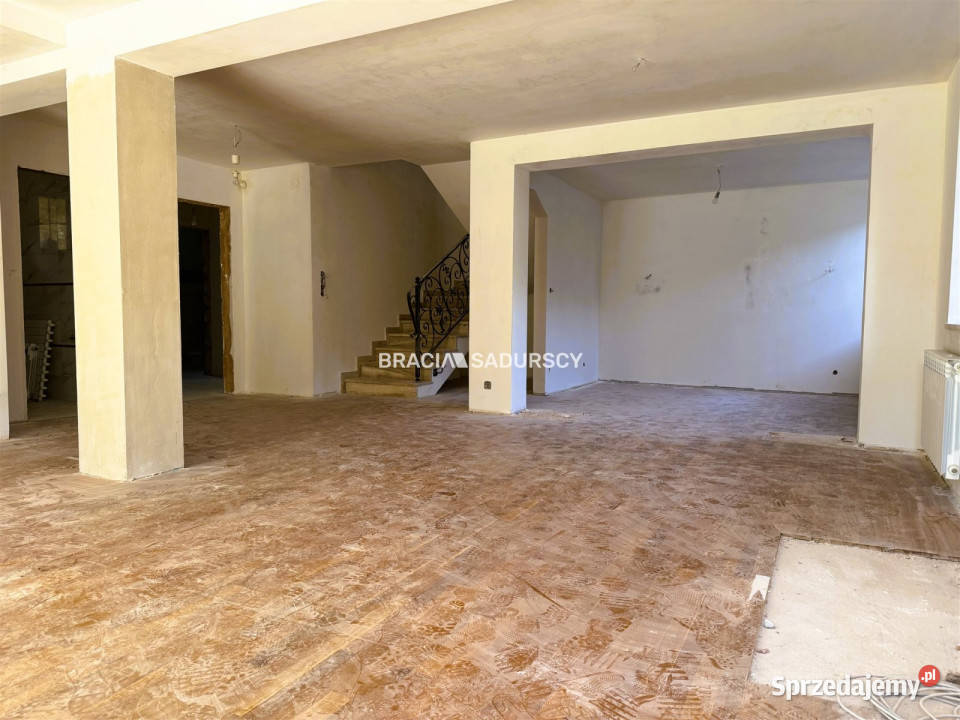 sprzedaży domu wolnostojącego 261m2 Kraków małopolskie sprzedam