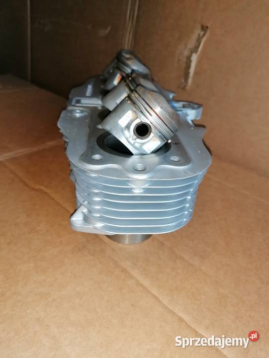 Suzuki GS 550 cylindertłoki kpl Słupsk