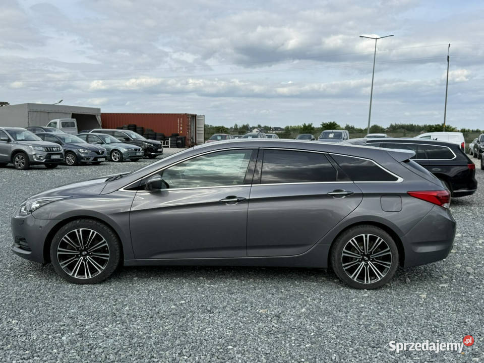 Hyundai i40 17 CRDi 141 2016r tempomat skóry kamera cofania Wojkowice sprzedam