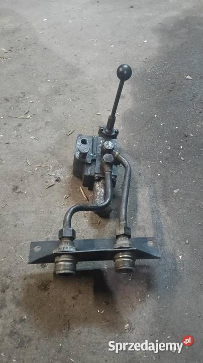 Sprzedam tłumik i rozdzielacz