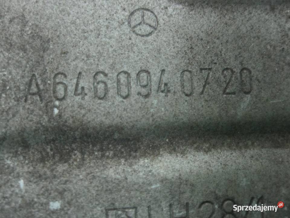 MERCEDES CLC 22 CDI 646963 10r osłona termiczna