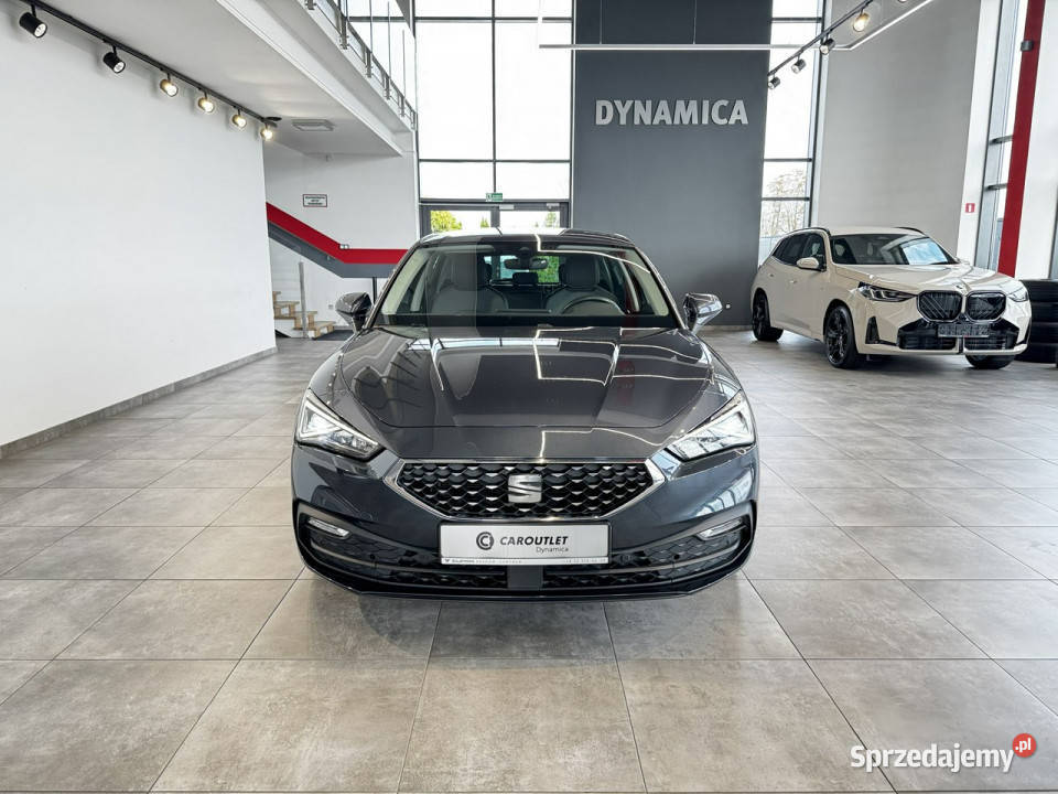 Seat Leon Xcellence 15TSI 130 M6 2021 r salon I benzyna