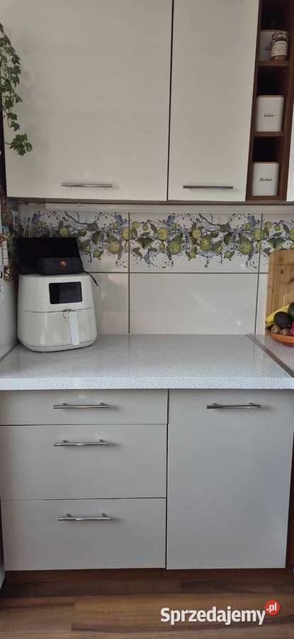 Kuchnia biała na połysk plus sprzęty AGD Katowice