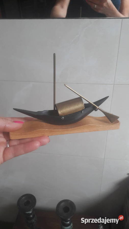 Metalowa łódka drewniana podstawa z mosiądzem Radom