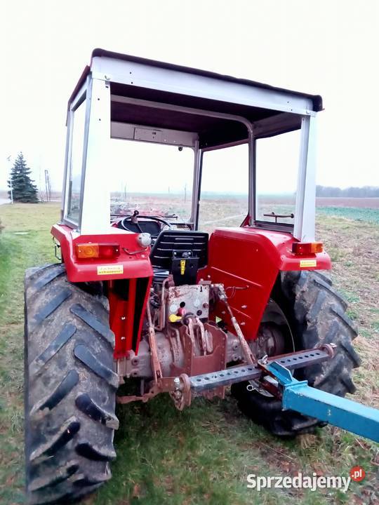 ciągnik rolniczy Massey Ferguson 260