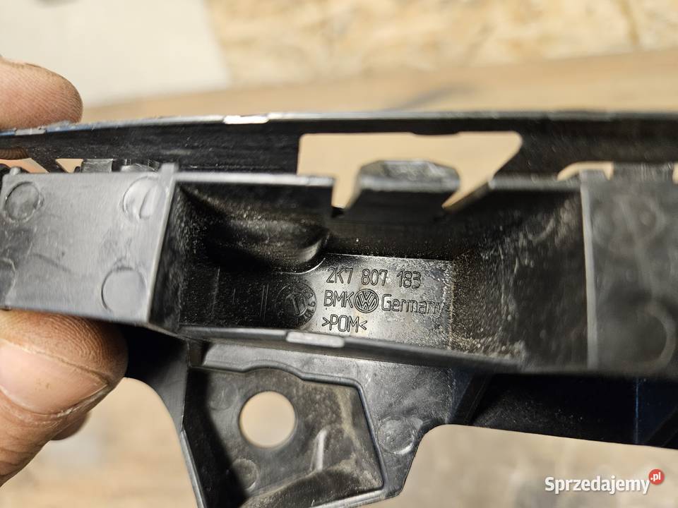 VW CADDY IV ŚLIZG ZDERZAKA LEWY PRZÓD 2K7807183 osobowe Międzychód