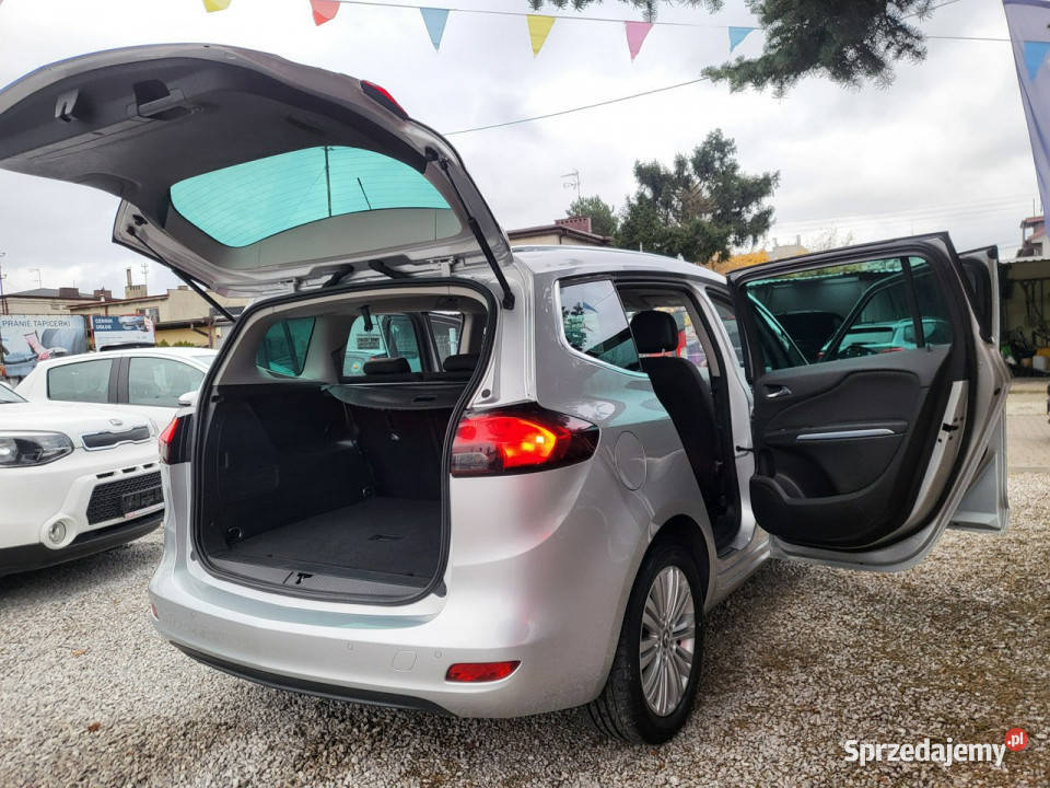 Opel Zafira 14Turbo 140 I Właściciel 100 centralny zamek Pabianice