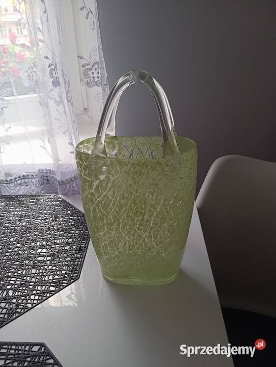 Ma do sprzedania torebkę szklaną Murano