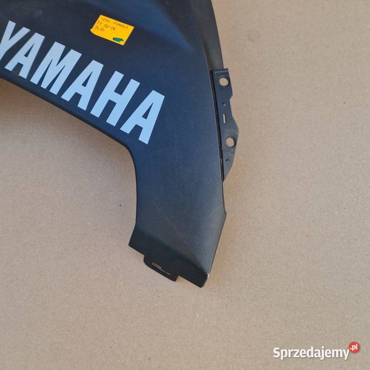 YAMAHA YZF R1 RN12 0406 PŁUG WYPEŁNIENIE BOK Bieleń