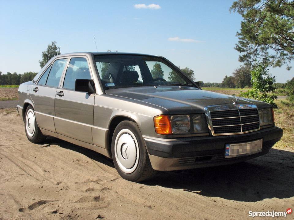 Sprzedam MercedesBenz W201 190E hak Głowno