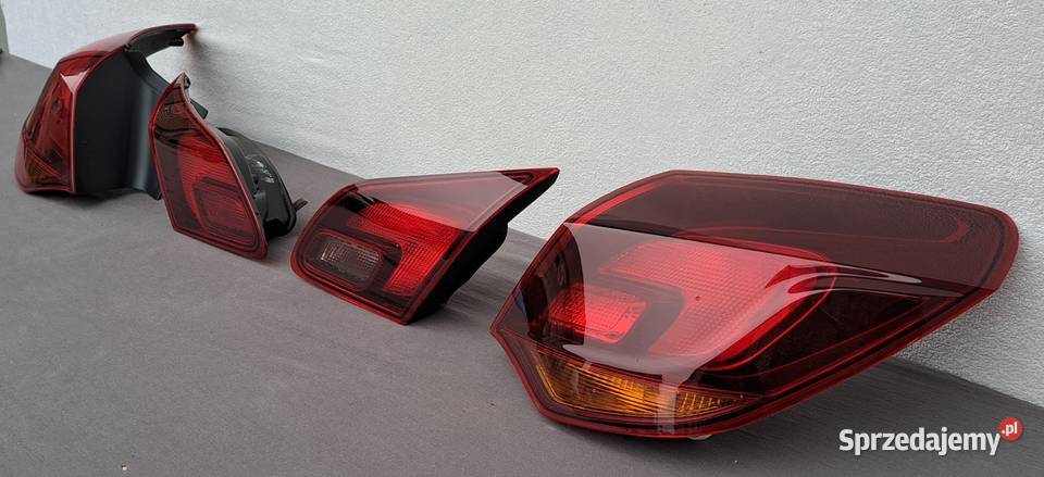 Lampy tył tylne ciemne komplet Opel Astra J IV Mielęcin