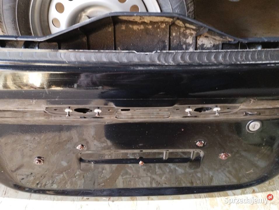 Sprzedam tylnią klapę bagażnika do Hyundai Gdyż