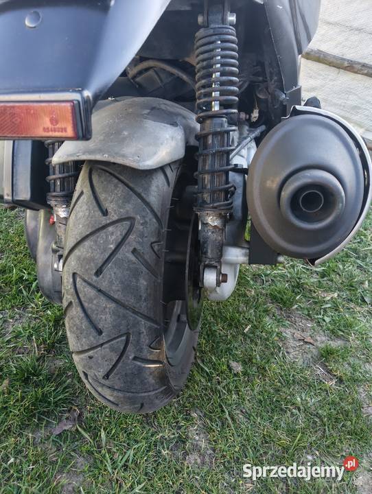 Aprilia 25050 Grochowe
