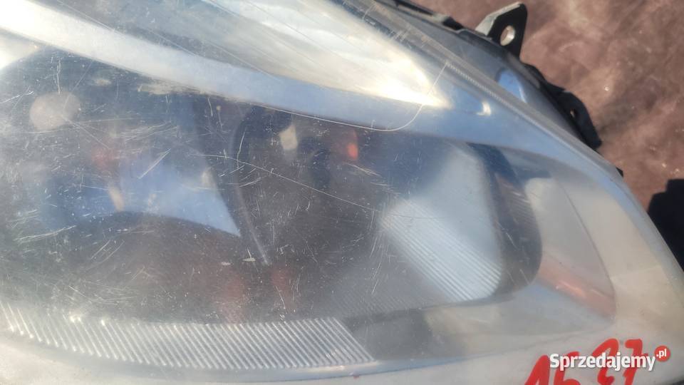 LAMPA PRAWA PRZÓD REFLEKTOR RENAULT CLIO III Lampy przeciwmgielne Ruda Śląska