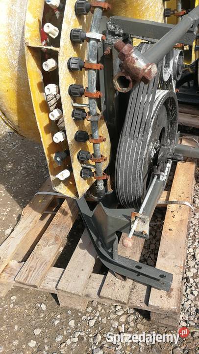 Sprzedam przystawkę sadownicza że sprzęgłem nieuszkodzony lubelskie Poniatowa