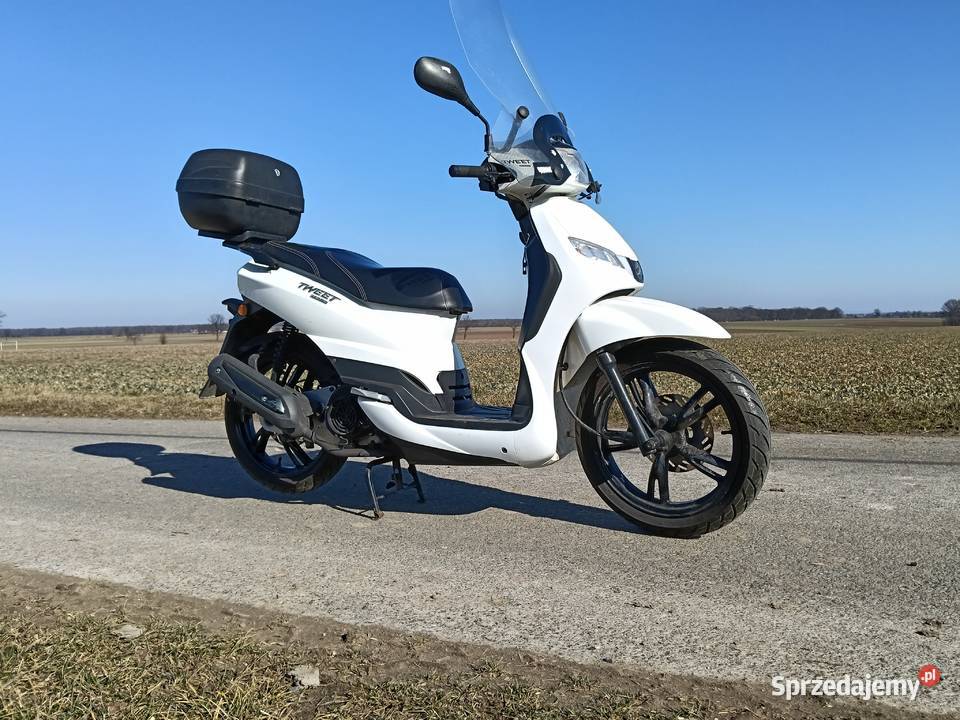 Skuter Peugeot Tweet 125 125cm3 Gostomia sprzedam