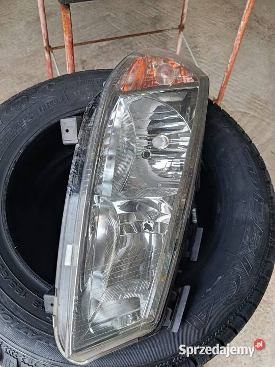 Lampy przód Renault Megane 2