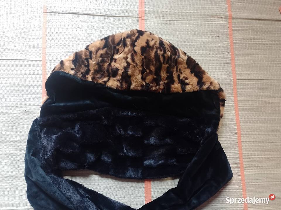 Handmade Futrzany kaptur z szalem z Madrytu Kraków