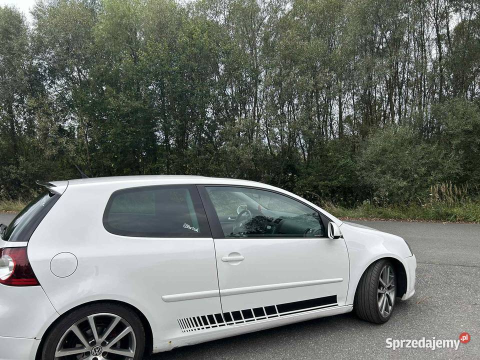 Samochód Golf V GTI produkcji 2008 Kuźnia Nieborowska