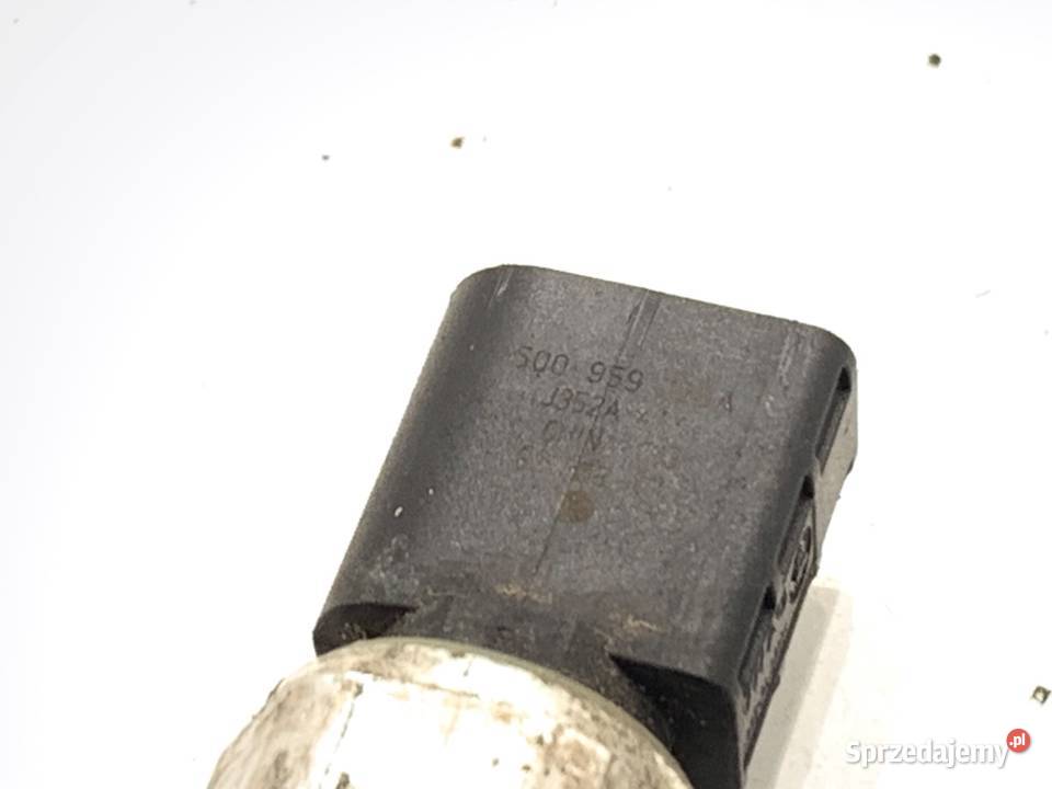 CZUJNIK KLIMATYZACJI SKODA KAROQ 5Q0959126A 20 osobowe sprzedam