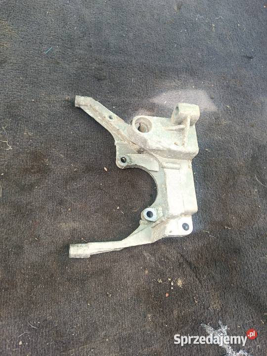 Łapa Wspornik Pompy Wspomagania 24 V6 Audi A4 B5 Myszków