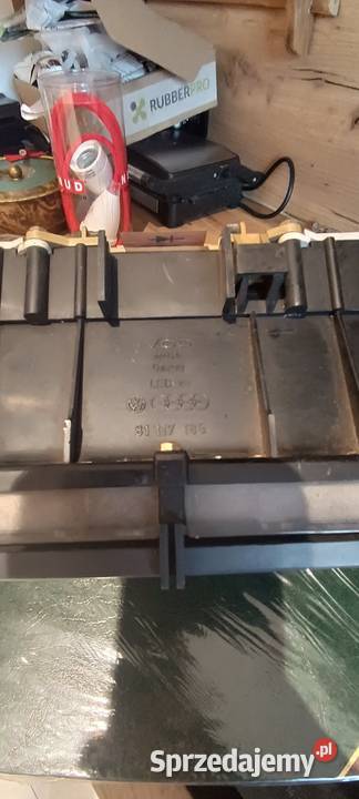 Licznik zegary Audi 80 B2 81 117 185 VDO Rok produkcji 1985 Uniejów