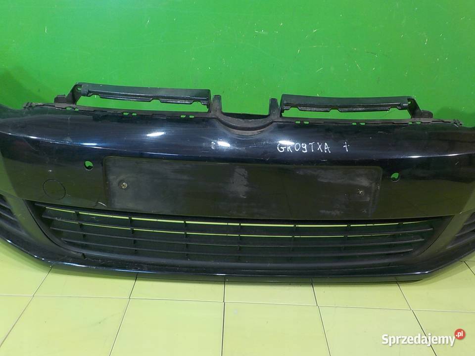 VW GOLF VI 14 TFSI 09r HB 5D zderzak przod Zderzaki Suków sprzedam