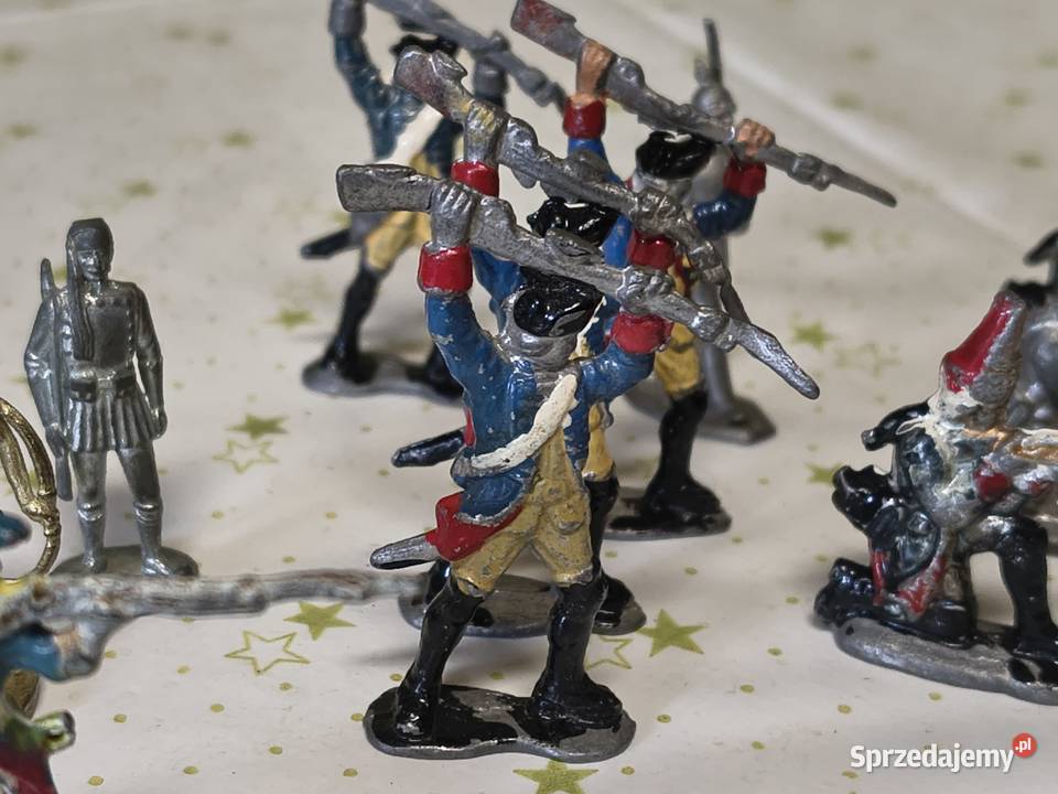 Stare figurki żołnierzy metalowe ręcznie Chorzew