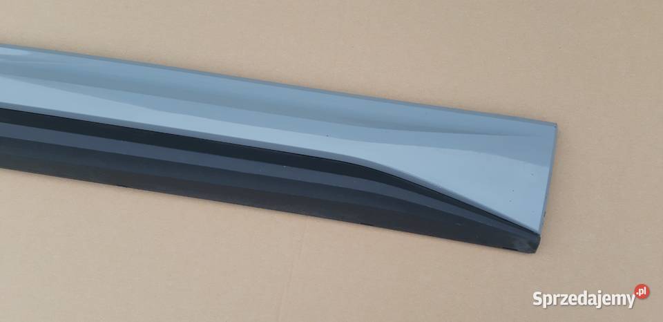 SKODA KAROQ 57A LISTWA DRZWI PRAWY PRZÓD Listwy i nakładki Bieleń