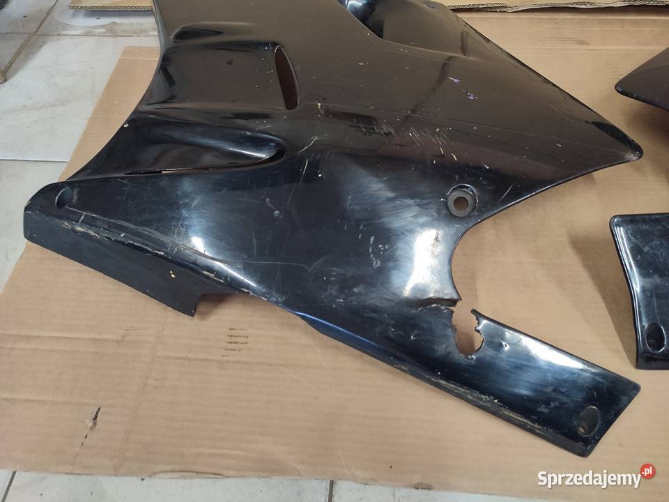 Kawasaki ZZR 1100 owiewki boczki prawy lewy Jelenia Góra sprzedam