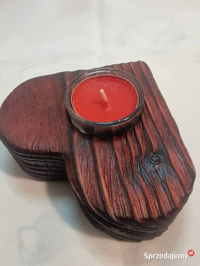 Świecznik drewniany serce wiśniowy na tealight Sępopol