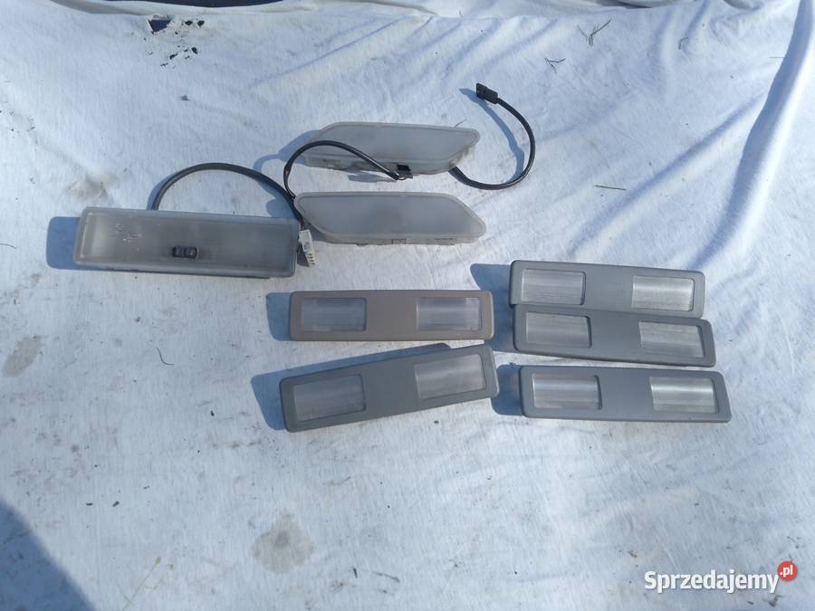 Lampki wnętrza BMW 5 E34 osobowe Poniatowa