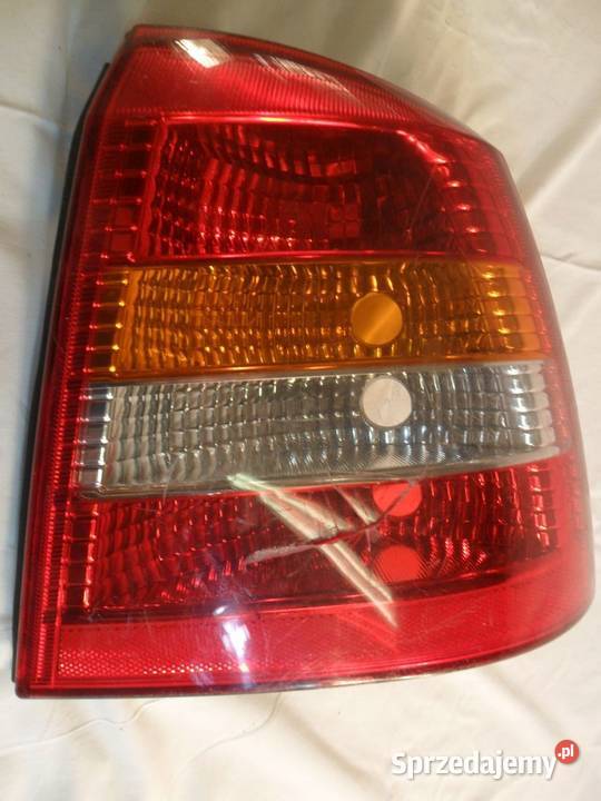 Opel Astra G lampa prawa tylna prawy tył Lampy tylne Nowy Tomyśl