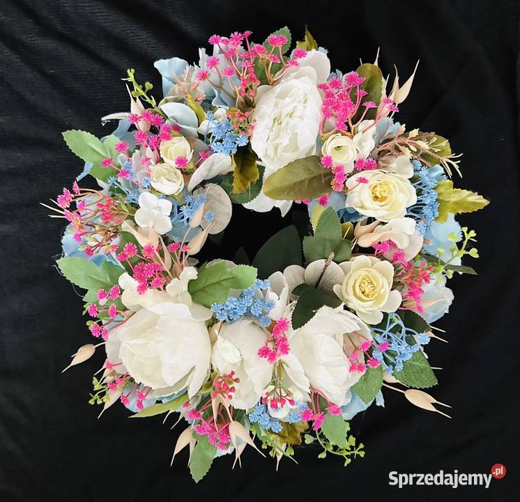 Wianek cudny handmade dekoracyjny